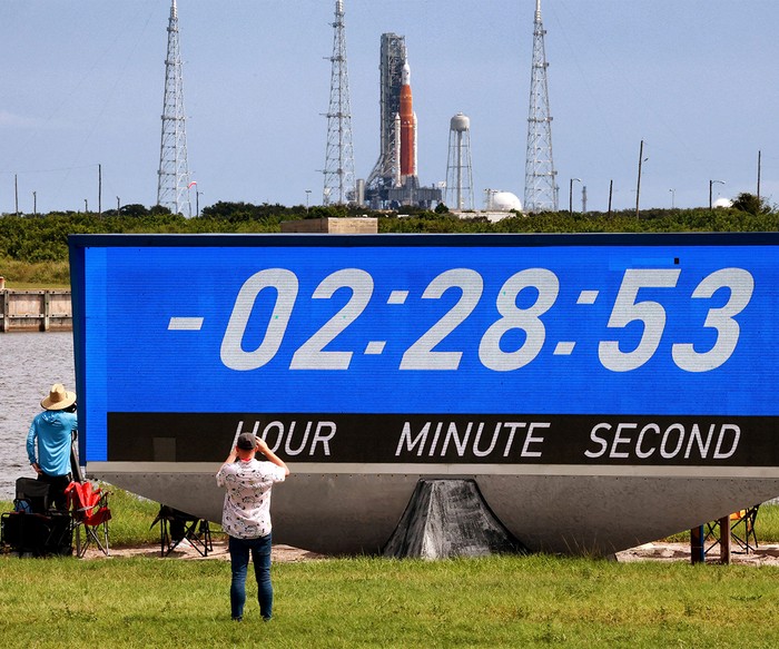Countdown clock stopped
